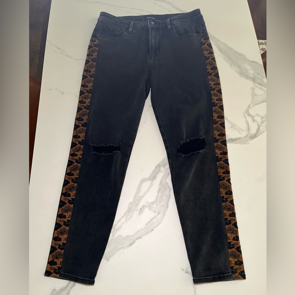 Driftwood Gizelle Jeans Womens Size 28 Black Denim Embroidered Crop Straight Leg